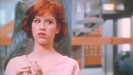 Molly Ringwald in The Breakfast Club | Image via Universal Pictures